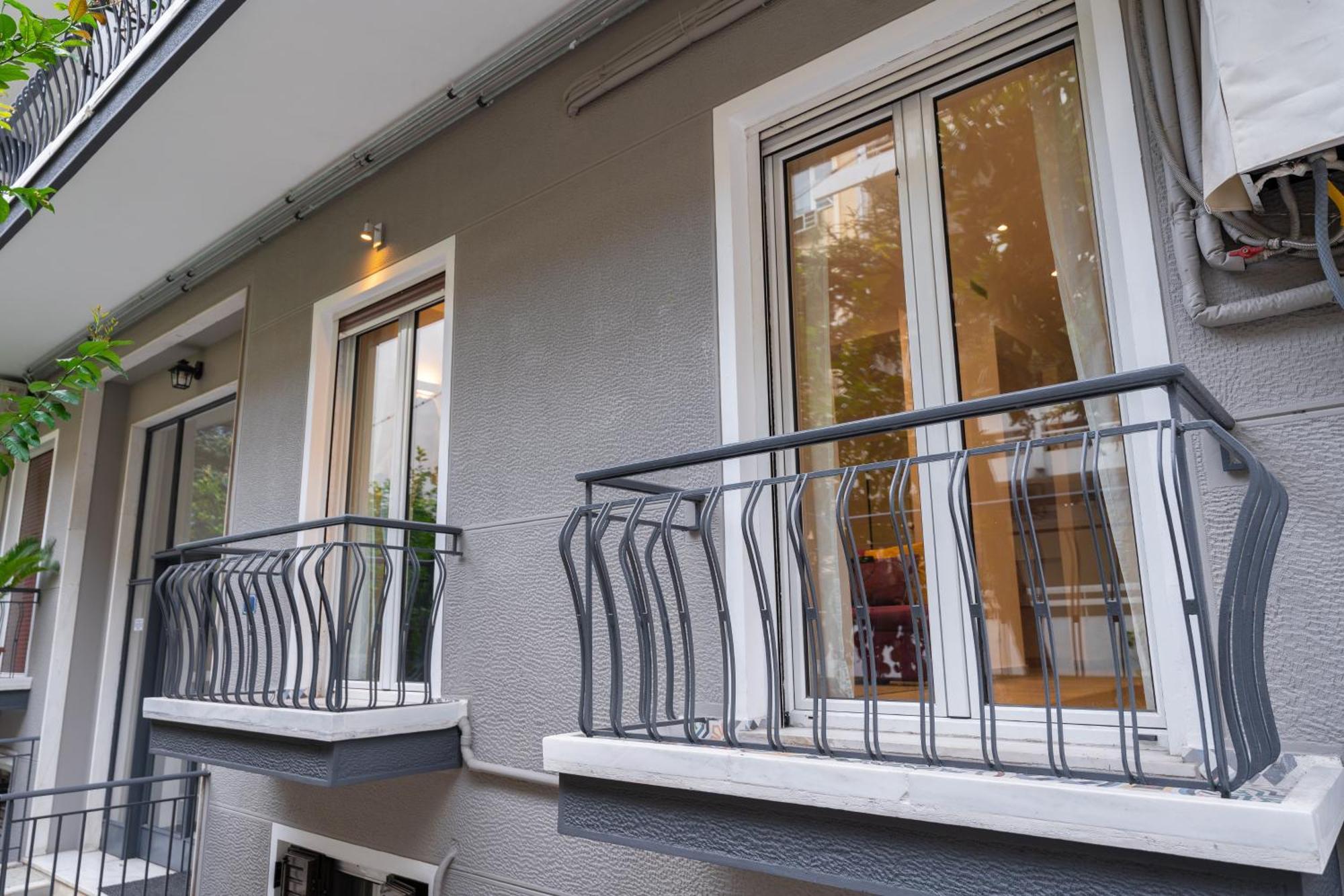 Spacious Modern Apartment In Athens Near Metro Luaran gambar