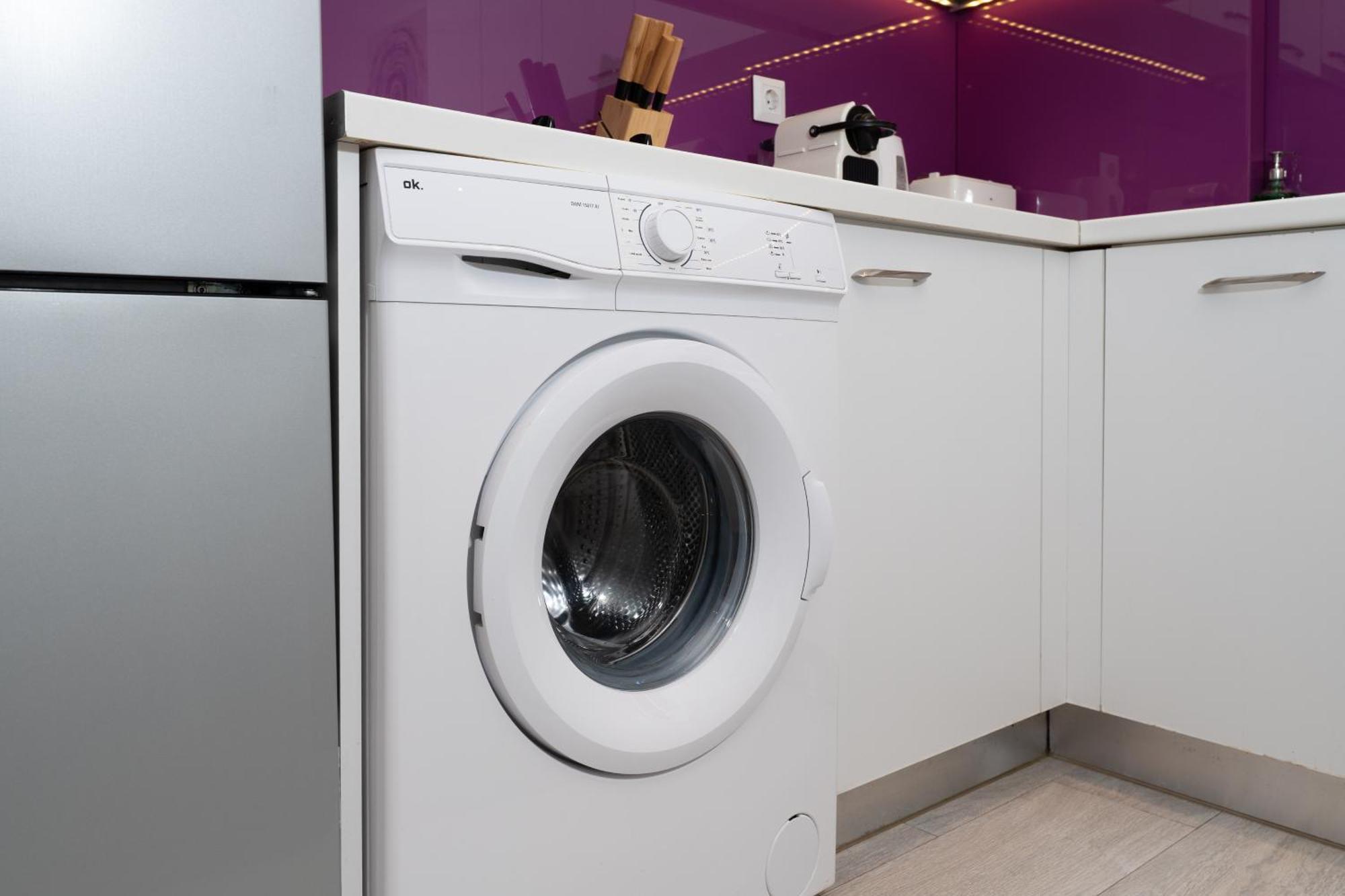 Spacious Modern Apartment In Athens Near Metro Luaran gambar