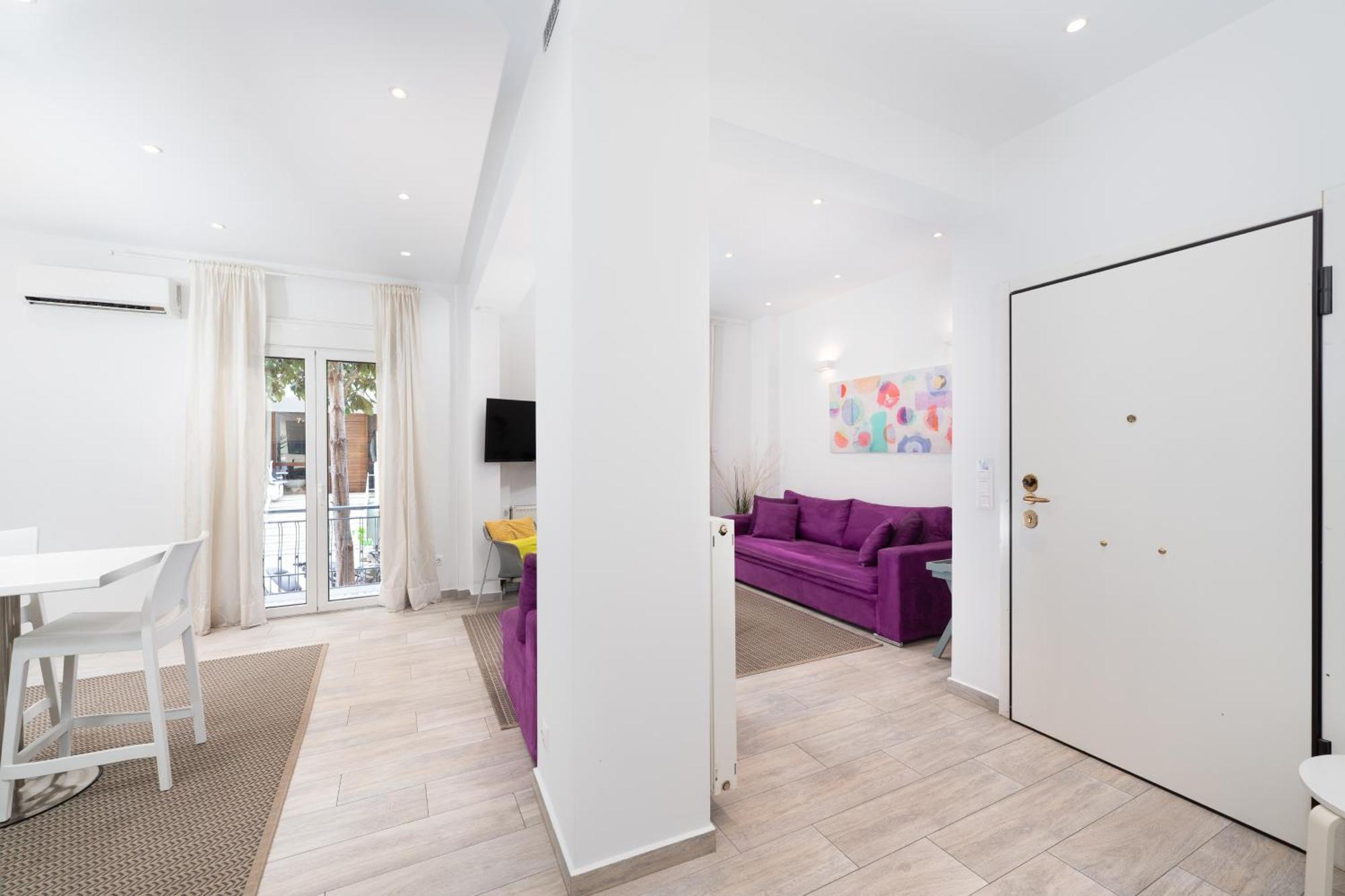 Spacious Modern Apartment In Athens Near Metro Luaran gambar