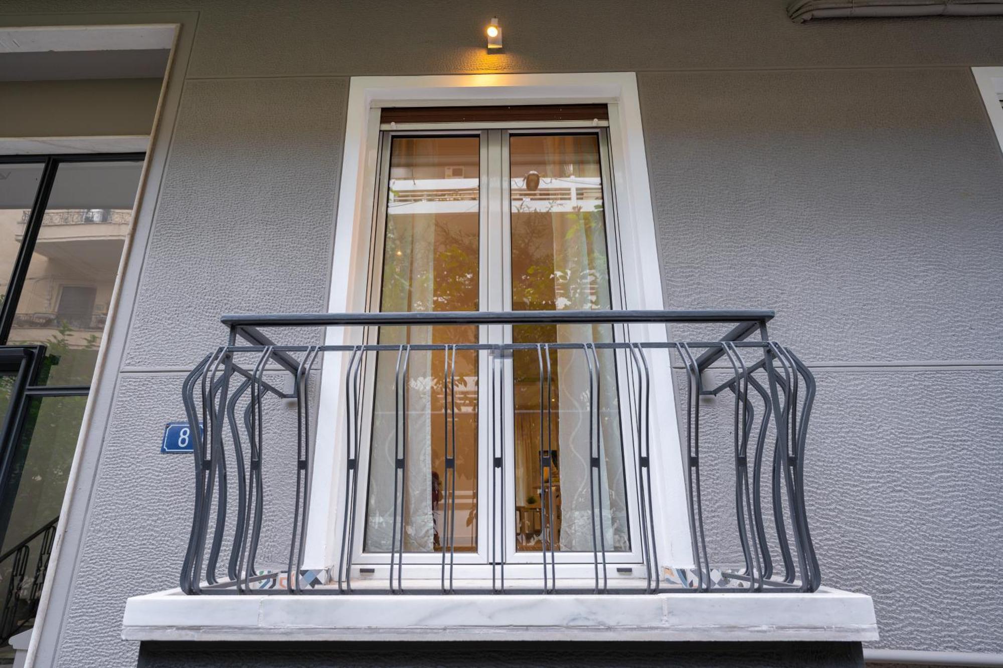 Spacious Modern Apartment In Athens Near Metro Luaran gambar